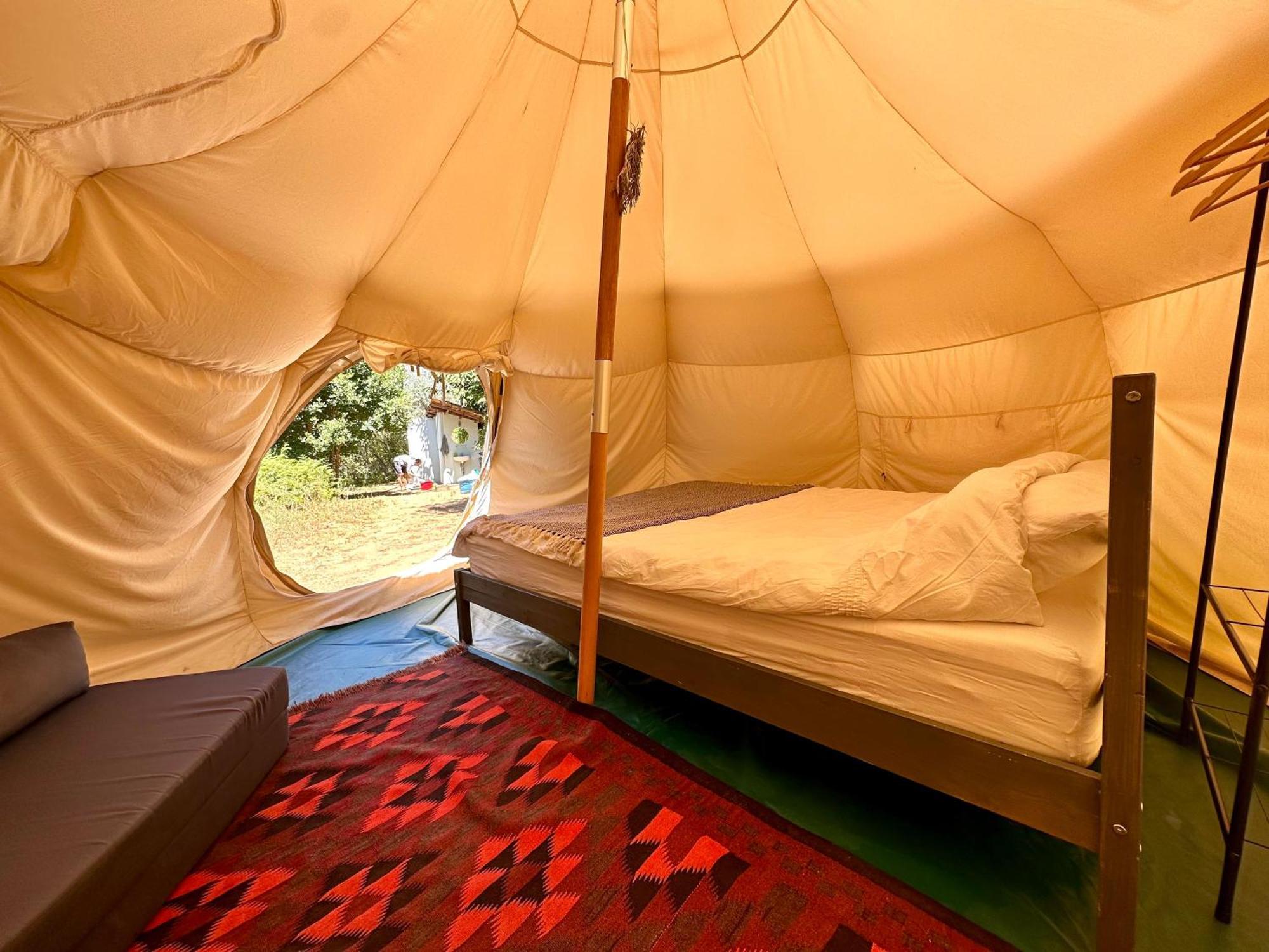 Glamping Do Ze Hotel Cernache do Bonjardim Exterior photo